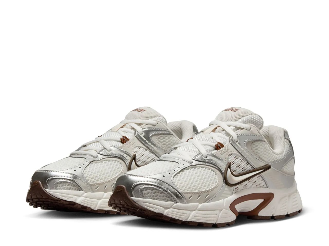 V5 RNR Sneaker - Women's