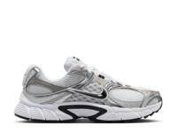 V5 RNR Sneaker - Women's White/Black view