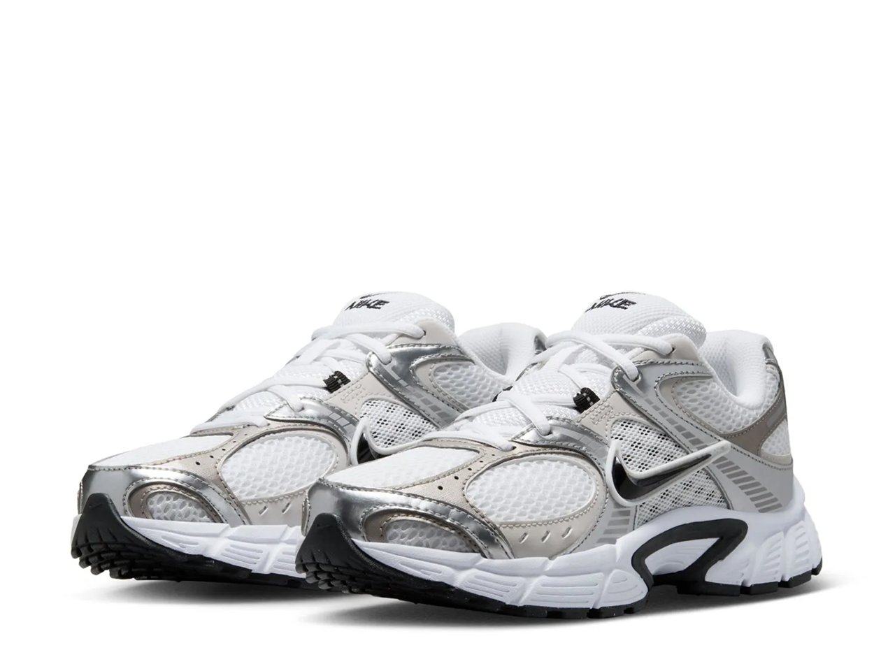 V5 RNR Sneaker - Women's