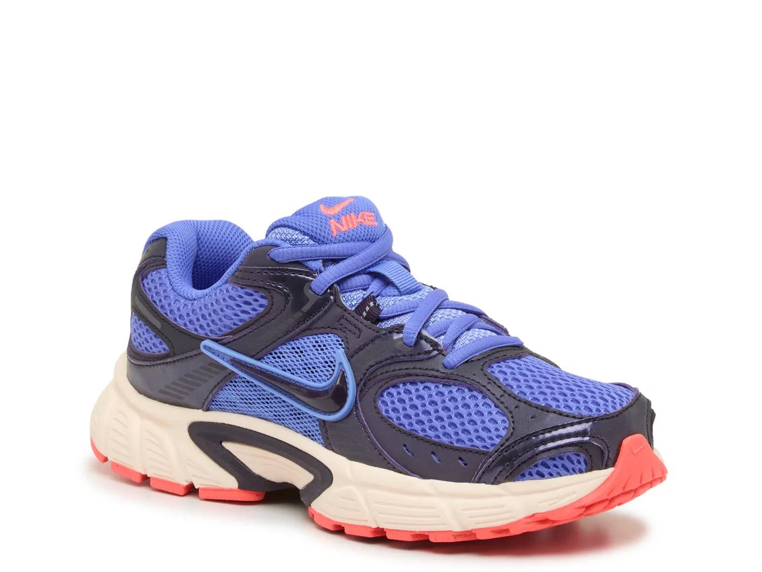 V5 RNR Sneaker - Women's