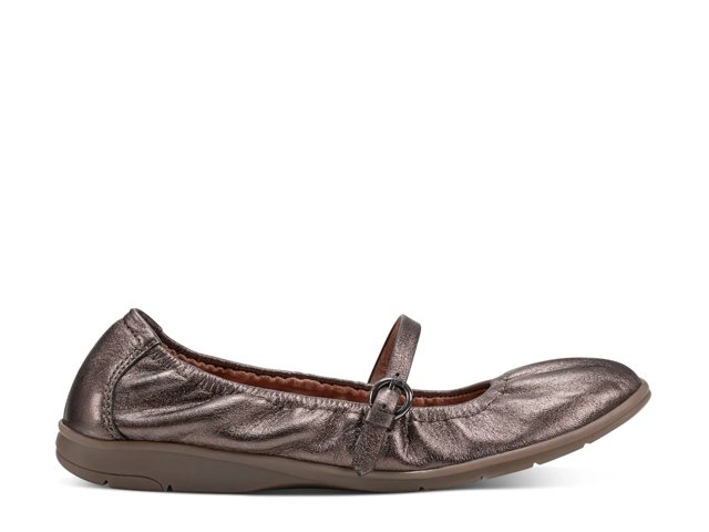 Korvino Mary Jane Flat