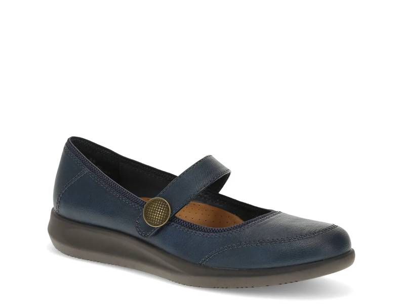 Joesie Mary Jane Flat
