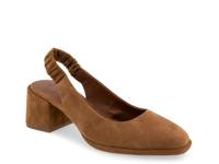 Altona Pump Cognac Suede view