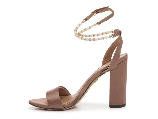 Yanelli Sandal