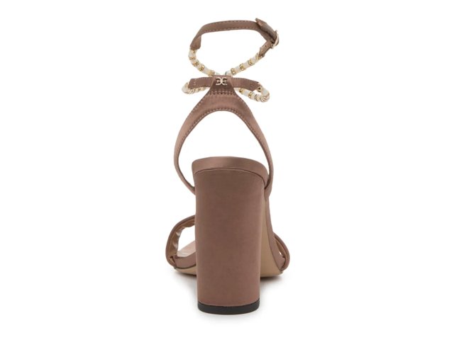 Yanelli Sandal