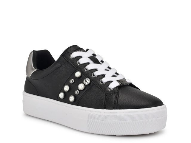 Gripes Platform Sneaker