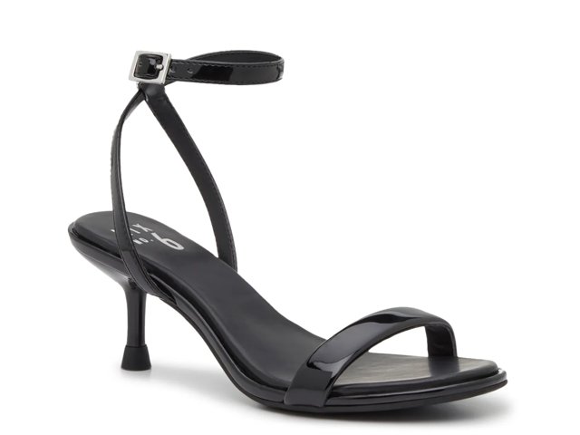 Tayla Sandal