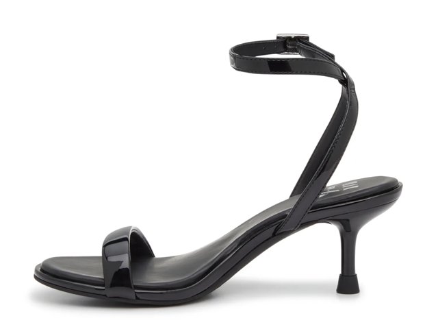 Tayla Sandal