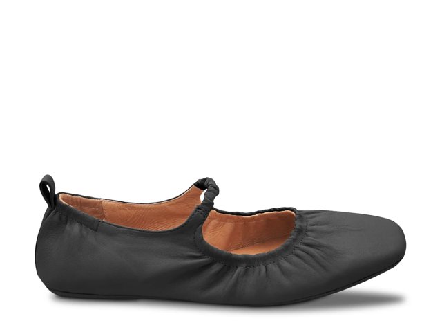 Lennon Mary Jane Flat