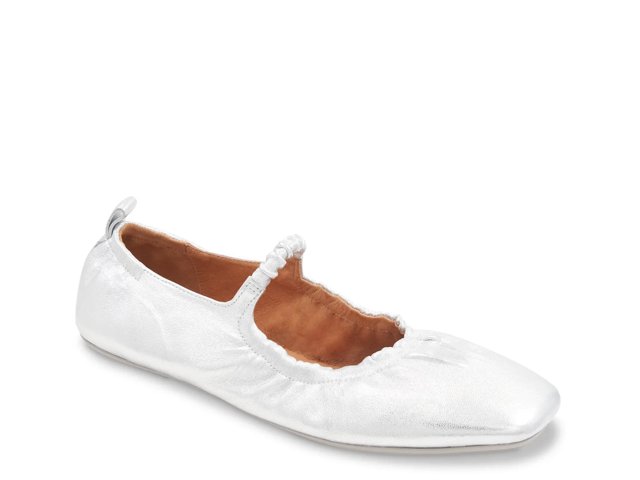 Lennon Mary Jane Flat