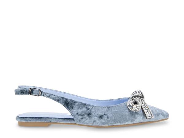 Click to shop Homecoming Flats.