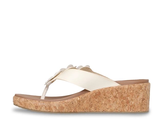 Cali Arch Fit Beverlee Rare Blossom Wedge Sandal