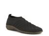 Okahu Slip-On Black view