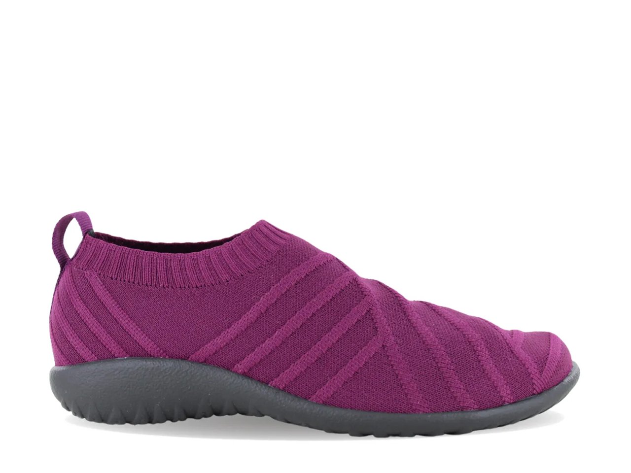 Okahu Slip-On
