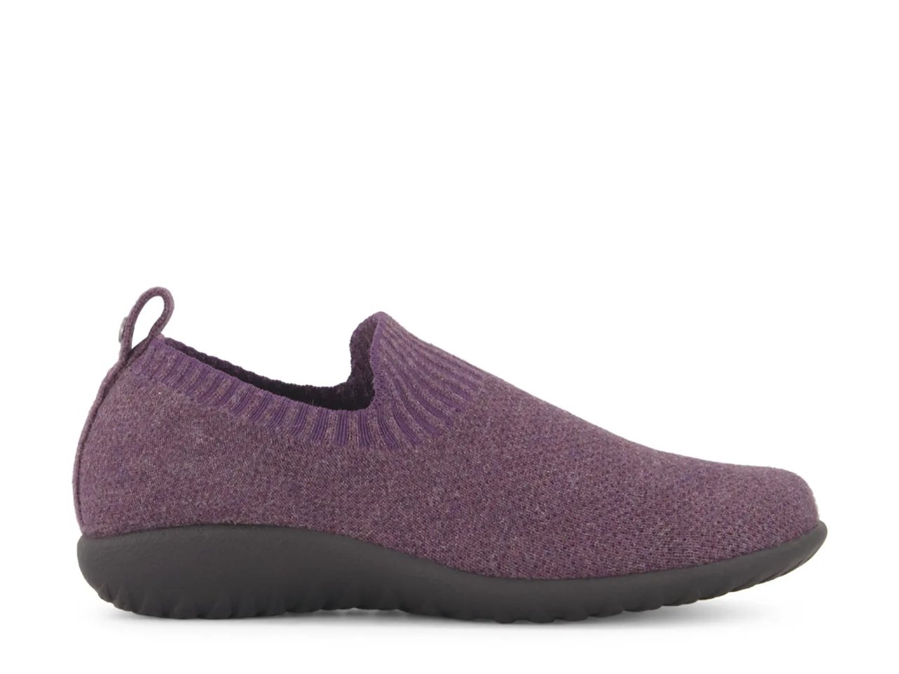 Nuku Slip-On