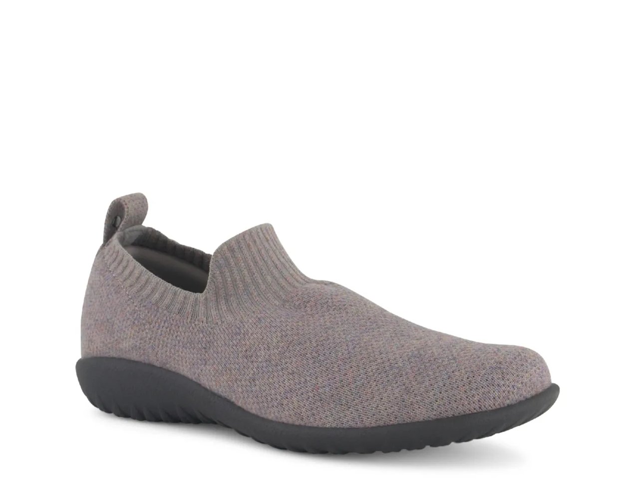 Nuku Slip-On