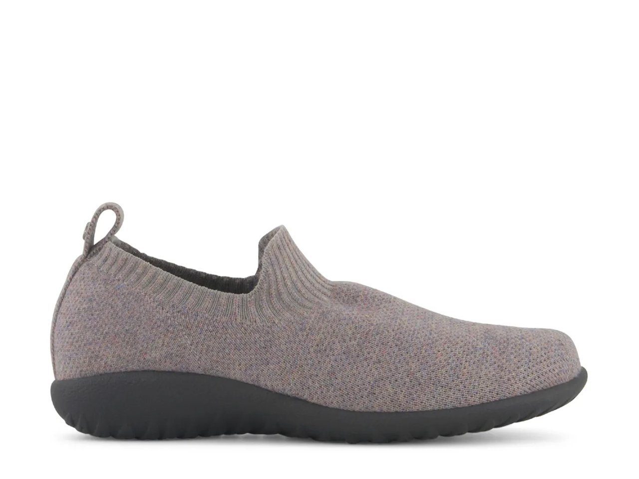 Nuku Slip-On