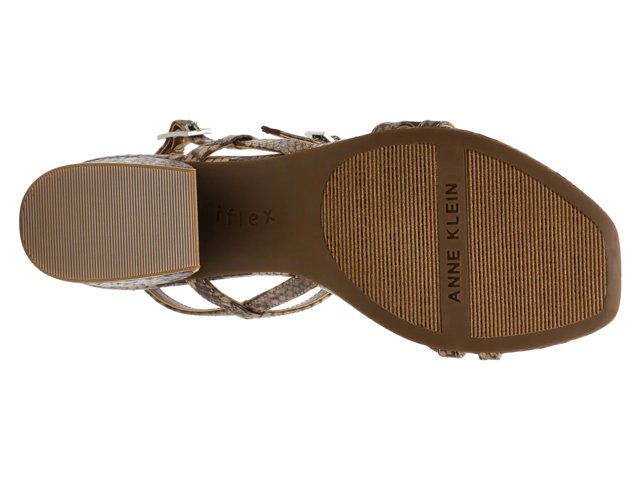 Mackenzie Sandal