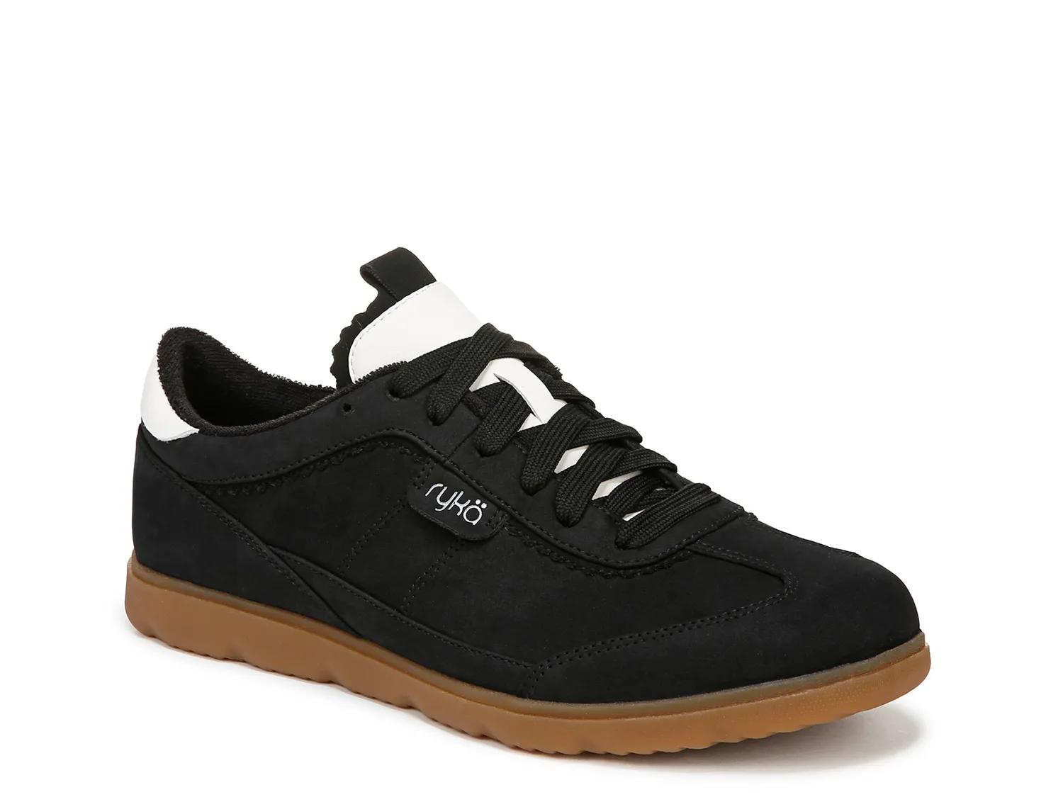 Effortless Sneaker - image 2