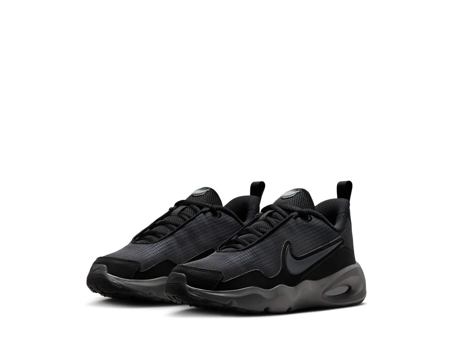 Air Max Nova Sneaker