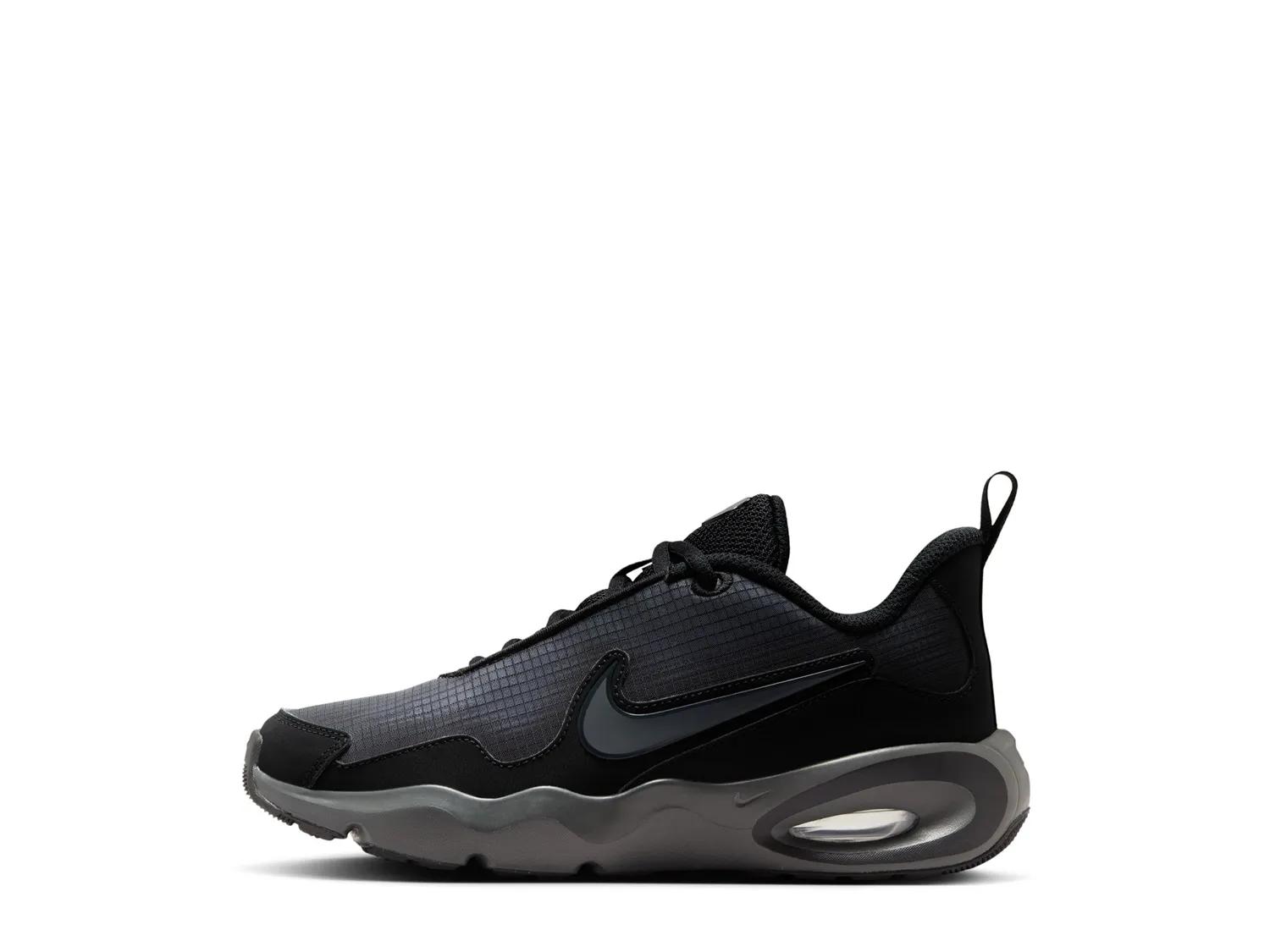 Air Max Nova Sneaker