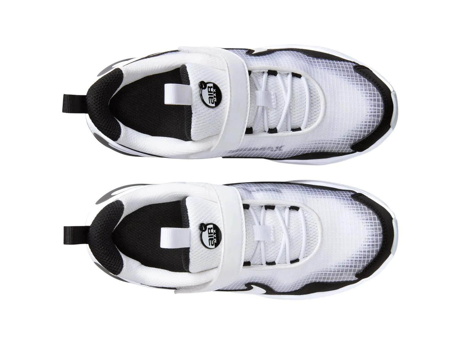 Air Max Nova Sneaker