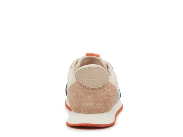 Milan Hands-Free Sneaker