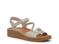 Flicka Wedge Sandal Champagne view