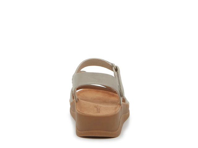 Flicka Wedge Sandal