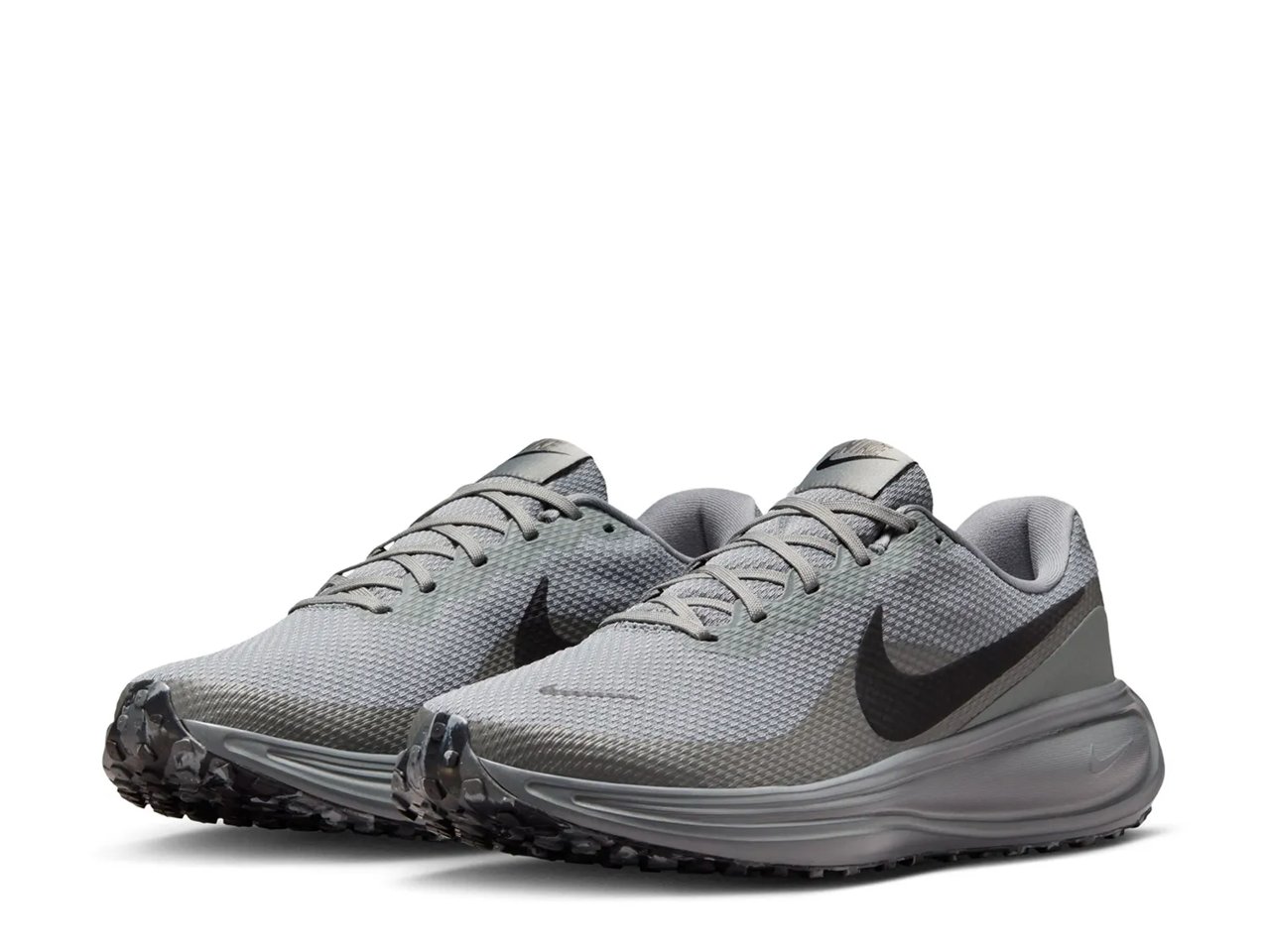 Revolution 8 Running Shoe - Men's