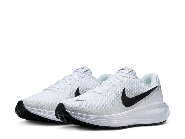 Revolution 8 Running Shoe - Men's