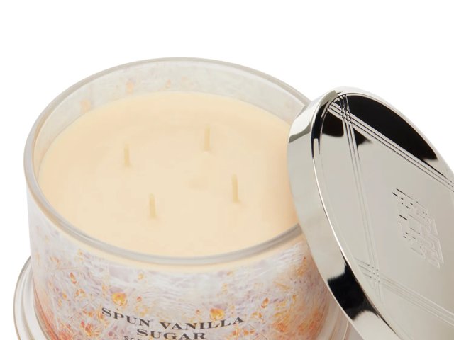 Spun Vanilla Sugar 18-oz. 4-Wick Candle