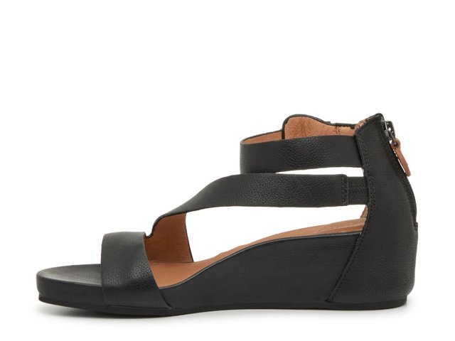 Gwen Wedge Sandal