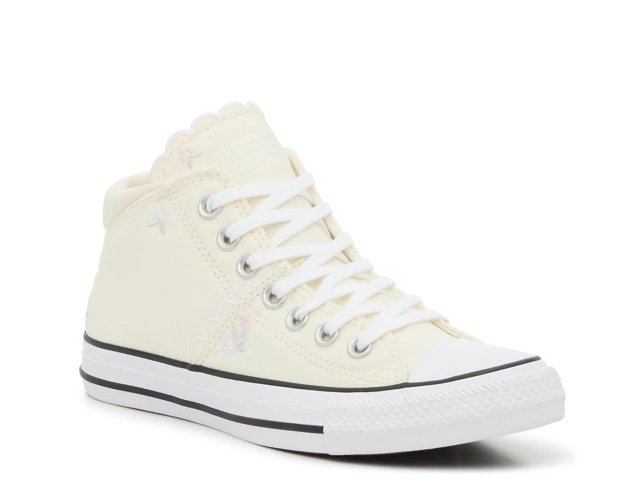 Chuck Taylor Madison Sneaker - Women's