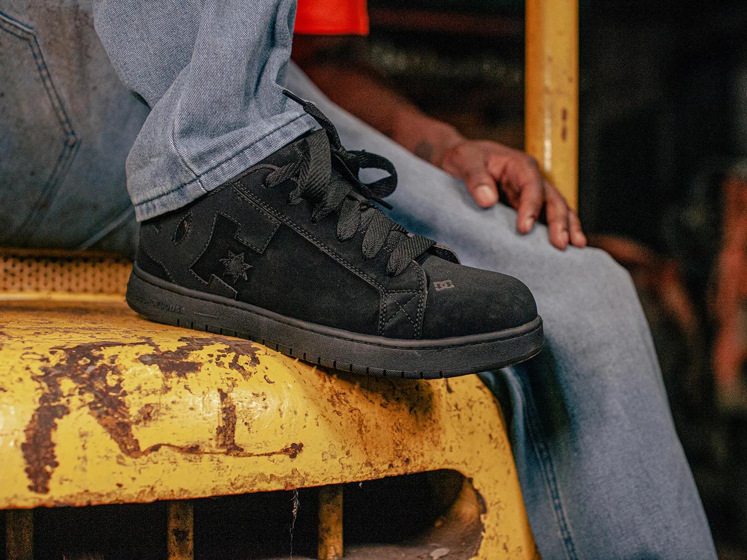 thumbnail image 2 of DC Men's Court Graffik Casual Skate Shoes – Multiple Sizes & Colors Available 2 of 4