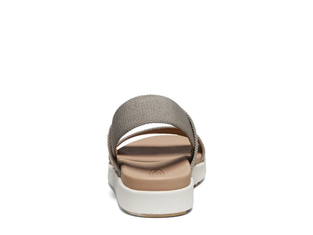 Elle Sandal
