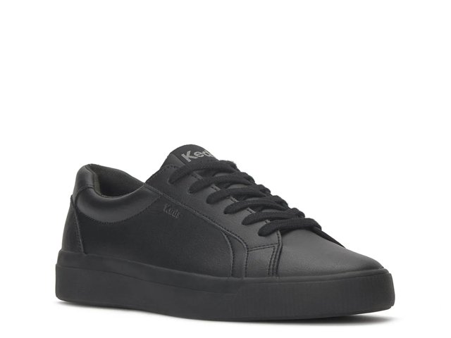 Pursuit Sneaker - Women's 