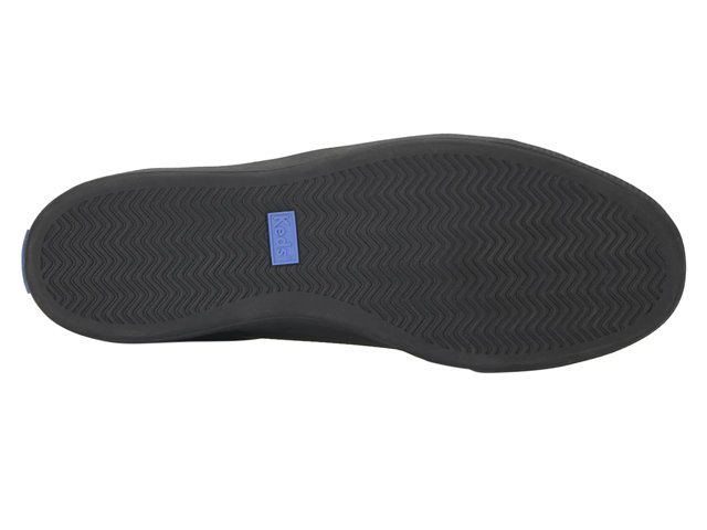 Pursuit Sneaker - Women's 