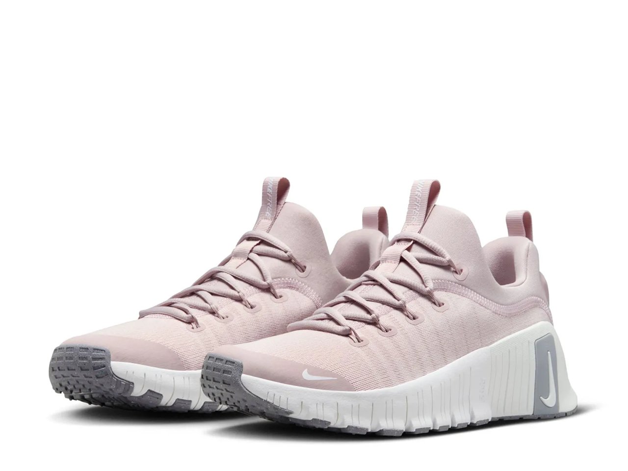 Free Metcon 6 Running Shoe - Women's