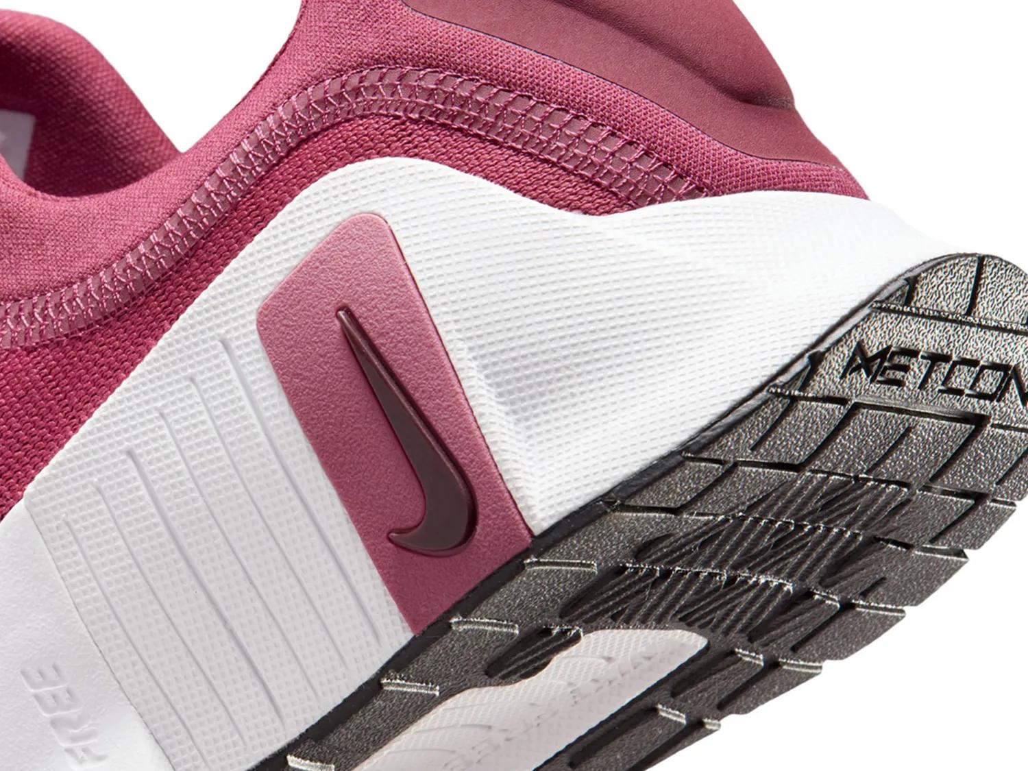 Free Metcon 6 Running Shoe - Women's