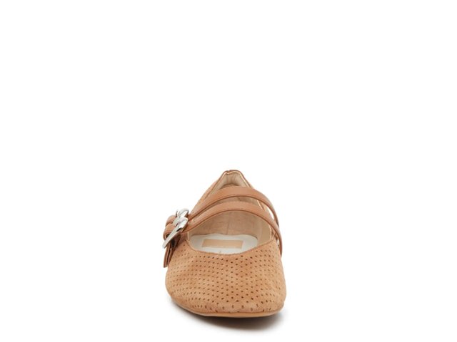 Aretha Mary Jane Flat