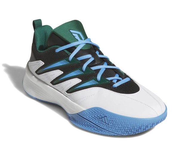 Dame Certified 3 Basketball Shoe