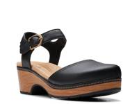 Paizlee Platform Clog Black view