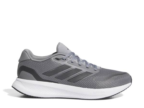 Click to shop men's wide width walking shoes