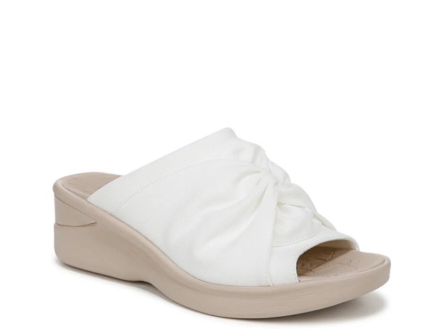 Smile Wedge Sandal