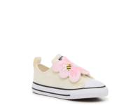 Chuck Taylor All Star Sneaker - Kids' Off White view