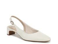 Lorena Pump White view