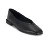 Claire Flat Black view