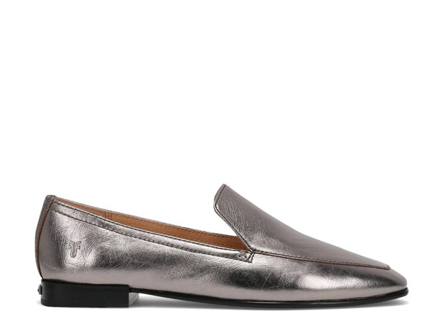 Claire Venetian Loafer