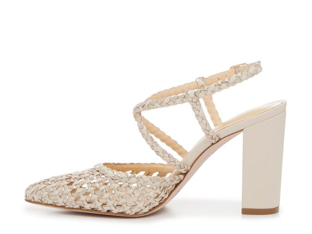 Nalisi Sandal